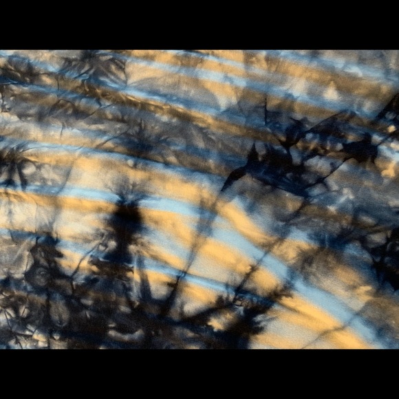 Body hugging tie dye maxi dress - Picture 2 of 4